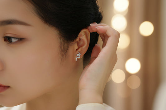 Silver Snakes Moissanite Stud Earrings - plated Platinum - GuardianAngel Jewels