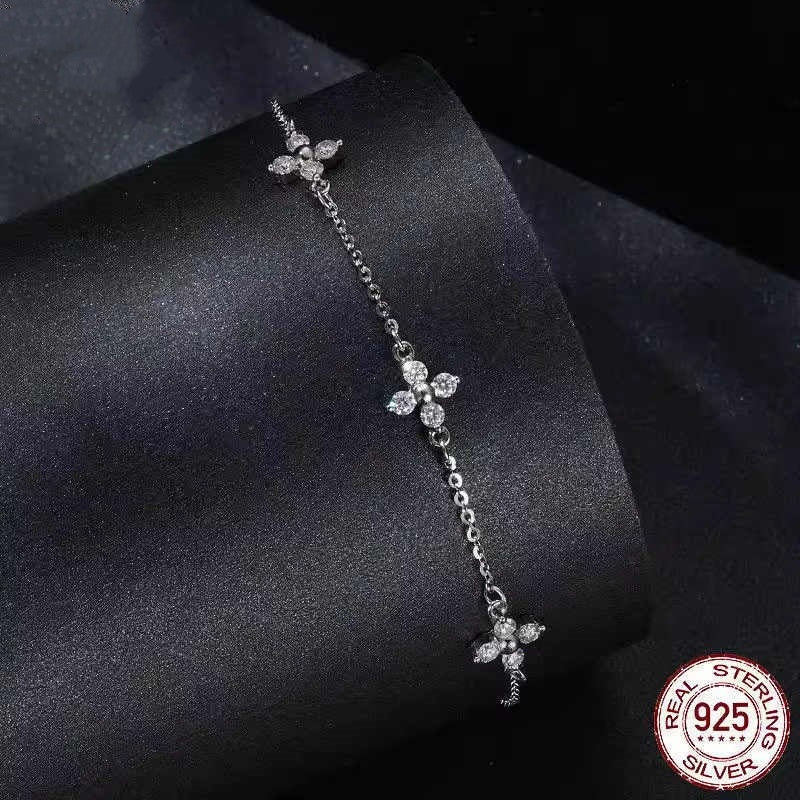 S925 Sterling Silver Clover Moissanite Bracelet Necklace