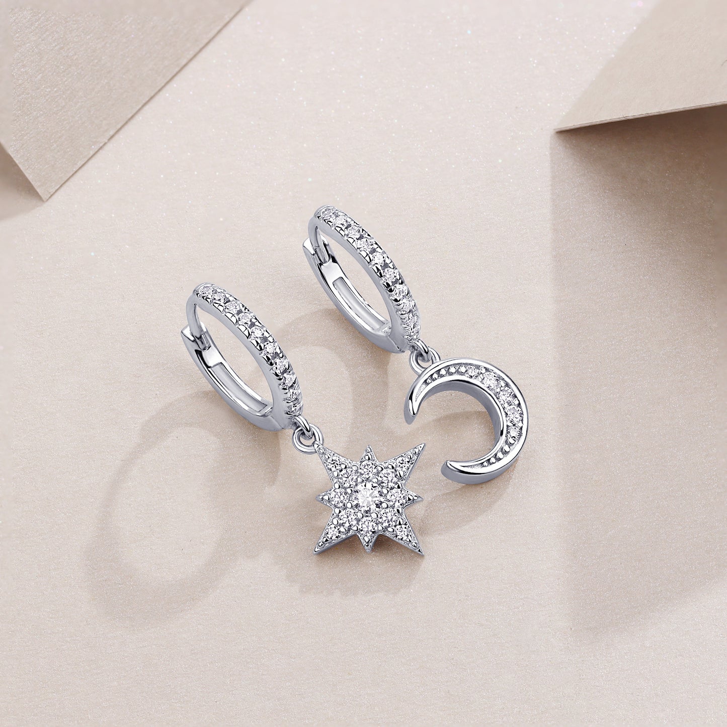Star and Moon Moissanite Diamond Earrings S925 Sterling Silver And Platinum-plated Diamonds