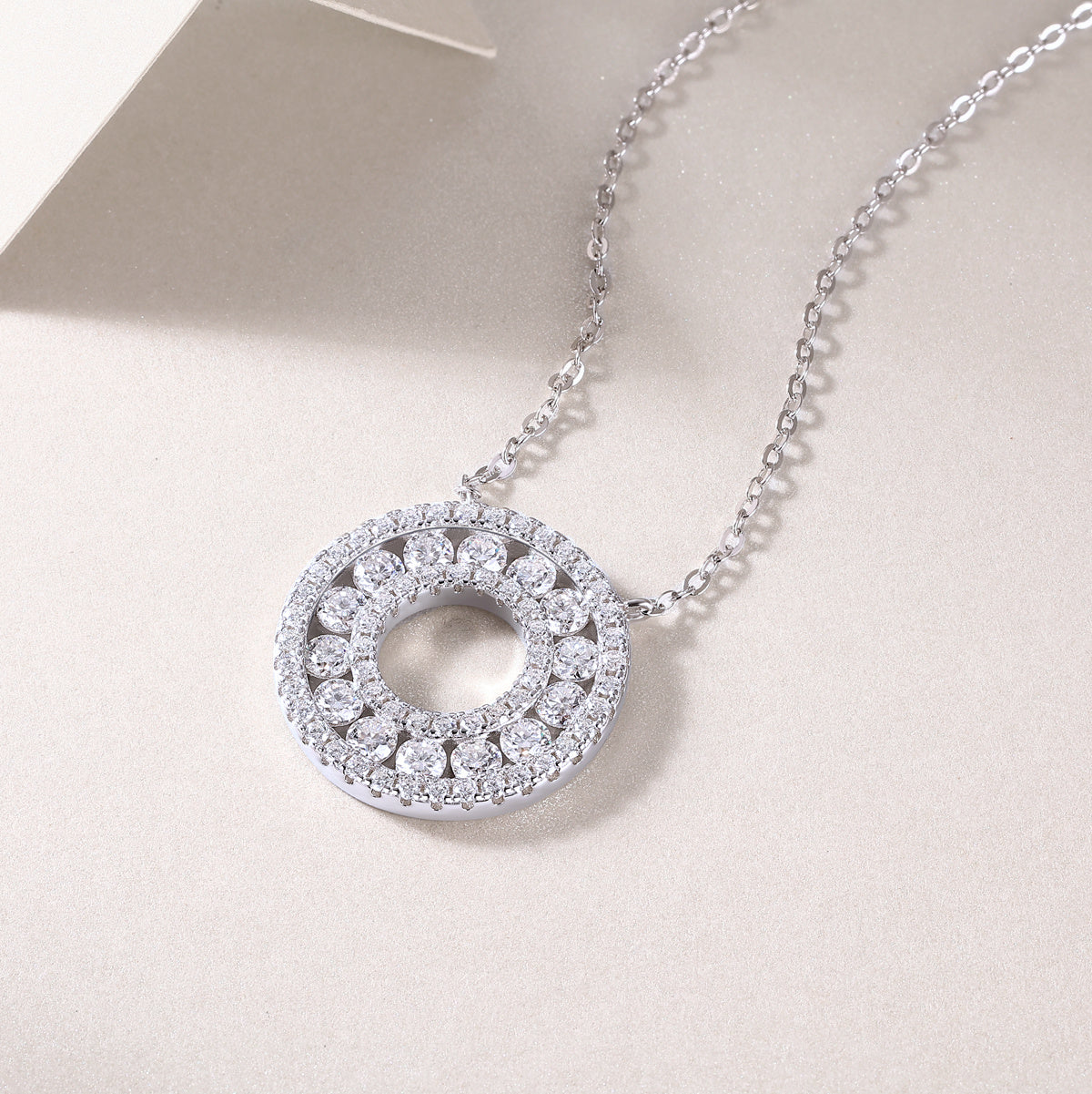 Elegant Solar Diamond Jewelry Pendant Set With Moissanite S925 Sterling Silver