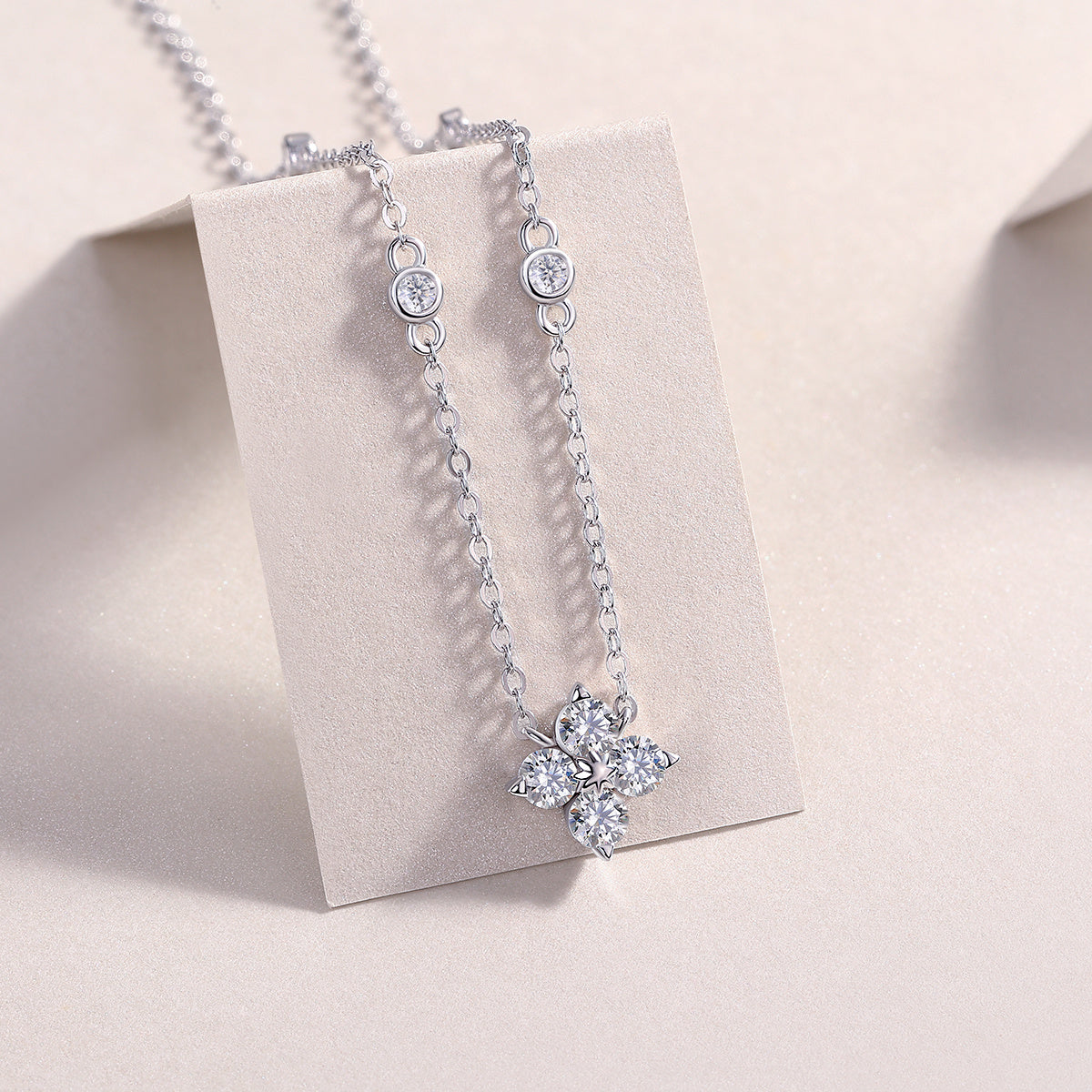 Radiant Star Luxurious Moissanite Diamond Jewelry Pendant Set S925 Sterling Silver And Platinum Plating