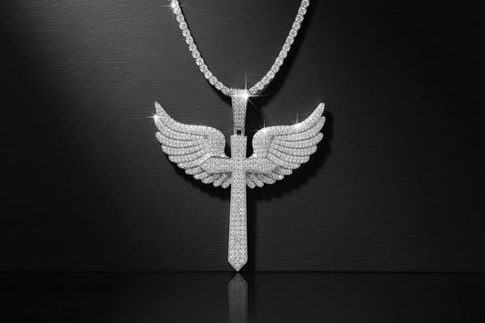 Angel Wings - Pendant Set With Top-quality Moissanites Silver - Platinum plated