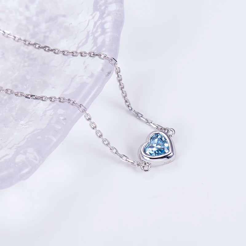 IGI Certified 1.01ct Diamond Heart Cut Fancy Blue VVS1 18k Gold Bracelet