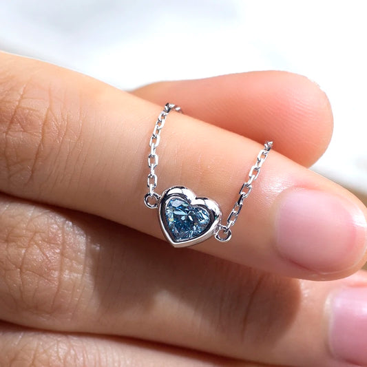 IGI Certified 1.01ct Diamond Heart Cut Fancy Blue VVS1 18k Gold Bracelet