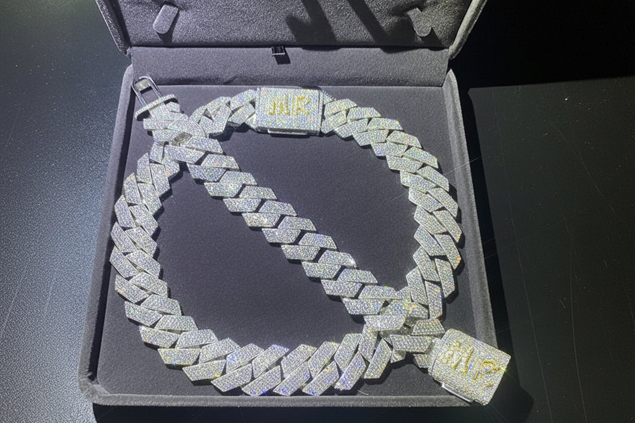 GRA Certified 23mm Ice Out Moissanite Cuban Link Chain D VVS1 925