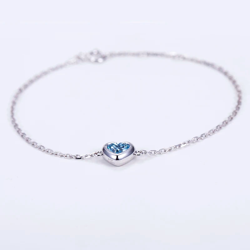 IGI Certified 1.01ct Diamond Heart Cut Fancy Blue VVS1 18k Gold Bracelet